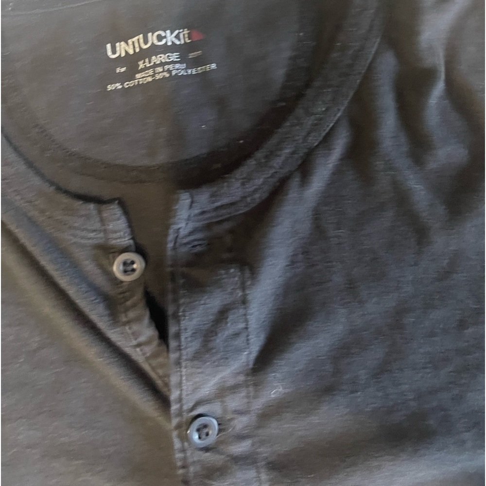 mens untuckit